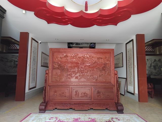 「繼承傳統，科學發展」