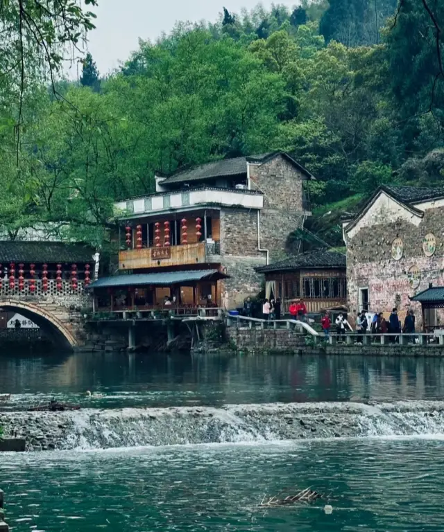 A Little Jiangnan Getaway Near Wuhan: Perfect for a Quieter Qingming Festival!