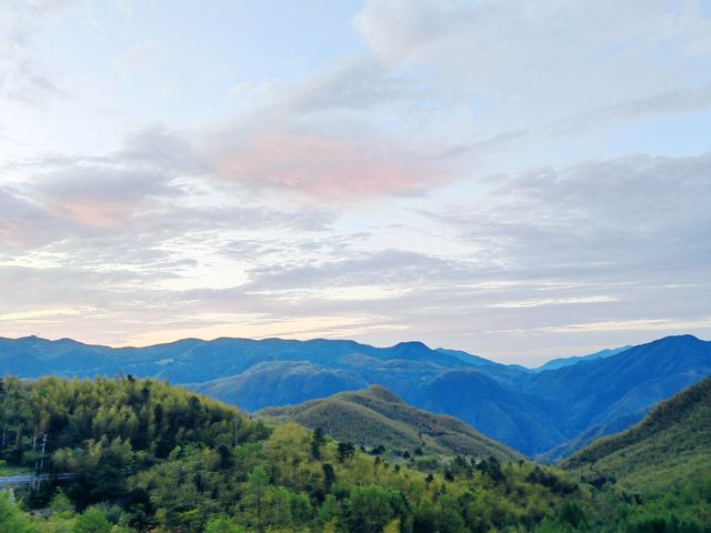 在江南天池露營睇星，聽風枕水瞓到自然醒