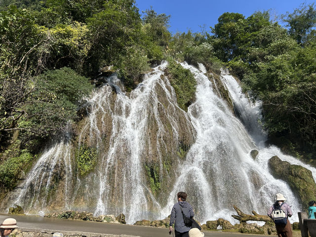 荔波大小七孔一日遊