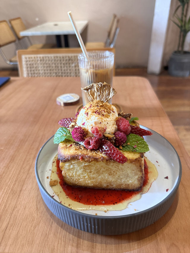 Small Town Budget For The Big City Life, Top Tips To Budget In Kuala Lumpur 