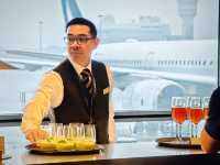 國泰逸連堂The Bridge搶先體驗！機場C位貴賓室美到尖叫✨ 