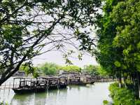 枕水江南，烏鎮的兩天一夜慢時光搖櫓船劃過石板橋，喚醒了一整個江南的溫柔  Day1：東柵漫步