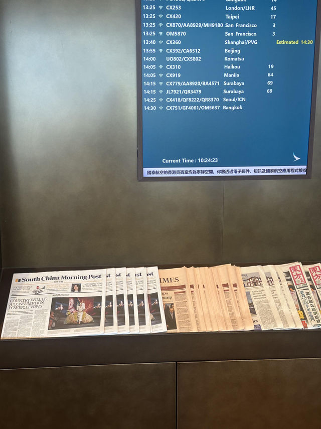 🇭🇰香港早安！金融律師出差日常～ 剛從香港機場飛走，必須立刻分享國泰全新商務艙貴賓室「逸連堂The Bridge」的初體驗！五月才剛重開的哦😙