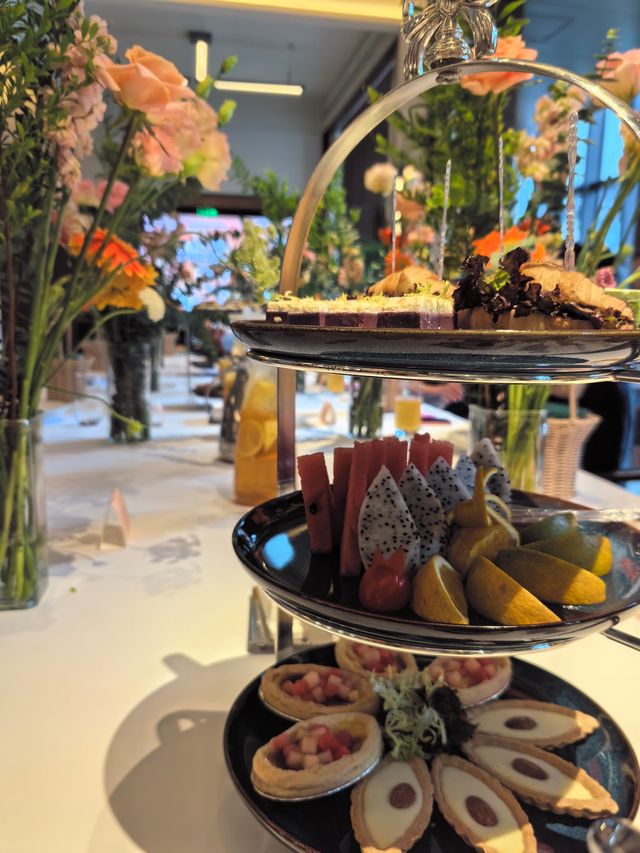 廣州嘅夏日小資之旅，今次住進咗增城區嘅寶藏酒店——廣州古玄酒店！我係報名參加咗佢哋嘅花藝沙龍下午茶