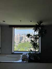 挖到寶！解放碑呢間江景酒店我可以住到天荒地老