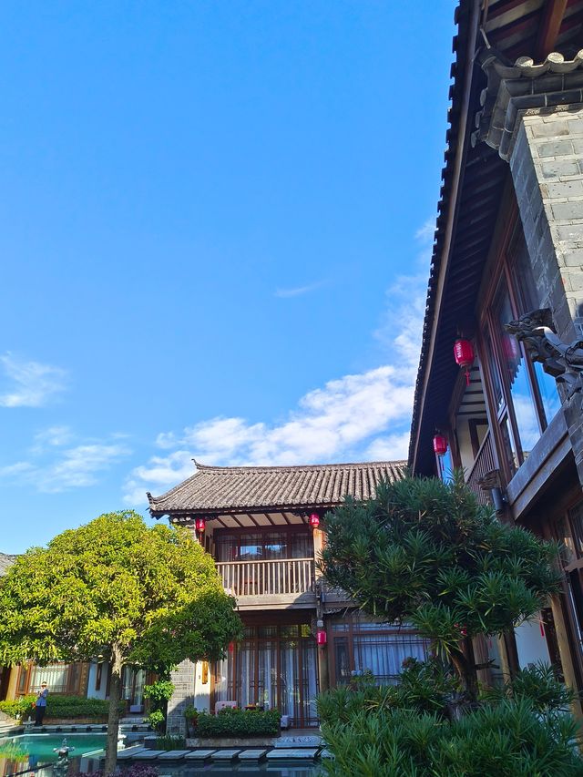 【麗江古城泊心雲舍·住進雲端與詩意的日子】