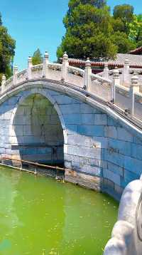 頤和園的鄰居竟藏了個仙境！北海公園3小時逛拍攻略  北海公園頂流！白塔倒影美到窒息！ 必去理由 