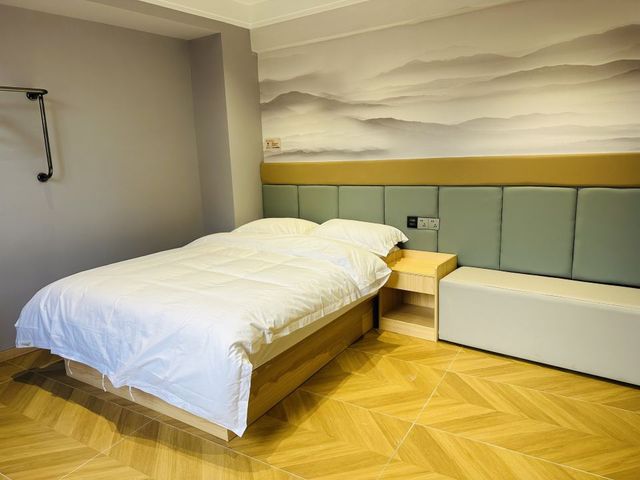 西昌寶藏民宿！近月亮湖+美食環繞超好住