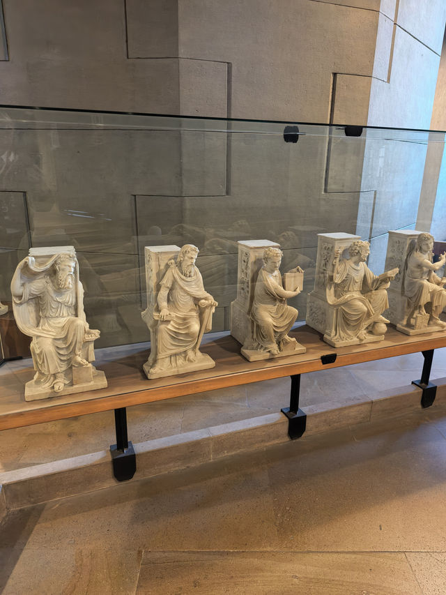 探秘米蘭斯福爾扎城堡埃及考古博物館 探秘米蘭斯福爾扎城堡埃及考古博物館