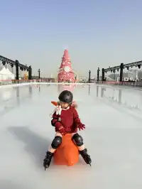 4歲寶寶的第一次上冰體驗!