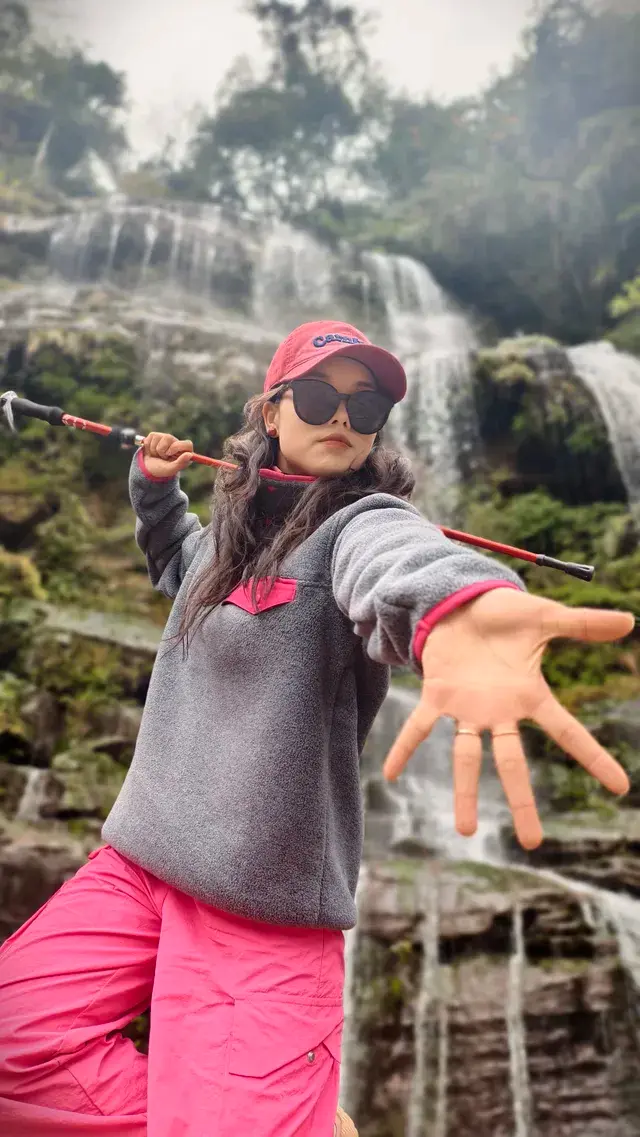 【成都天台山手記|與螢火一起登頂的初夏】 【成都天台山手記|與螢火一起登頂的初夏】