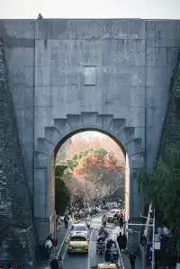 在明城牆解放門,我拍到了最金陵的秋天!