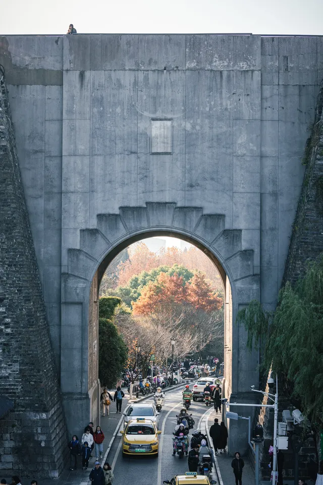 在明城牆解放門,我拍到了最金陵的秋天! 在明城牆解放門,我拍到了最金陵的秋天!