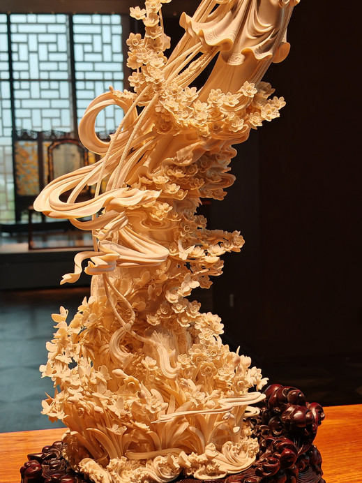 中国工芸美術館で非遺を感じる｜牙彫りの水仙花の神 | Trip.com 北京