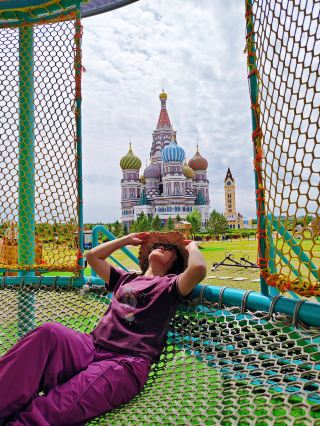 ทัวร์ขับรถเที่ยวเองรอบเมืองหม่านโจวหลี่ | ครึ่งหนึ่งเป็นป่าเขาและทะเลสาบ อีกครึ่งเป็นความโรแมนติกแบบรัสเซีย