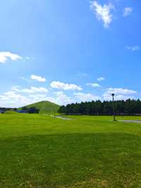 莫埃來沼公園|野口勇與他的玻璃金字塔