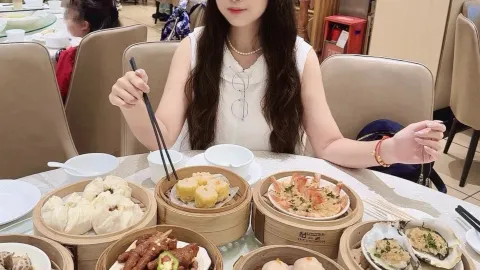 마카오분들의 북상 여행 첫 정거장 ~ 일단 딤섬부터 드시고 시작하세요! — traveler post in 완짜이