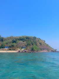 กิจกรรมที่ห้ามพลาด‼️ นั่งเรือหัวโทงหาทำที่เกาะล้าน