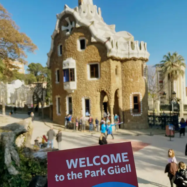 MUST VISIT 🇪🇸 Park Güell in Barcelona