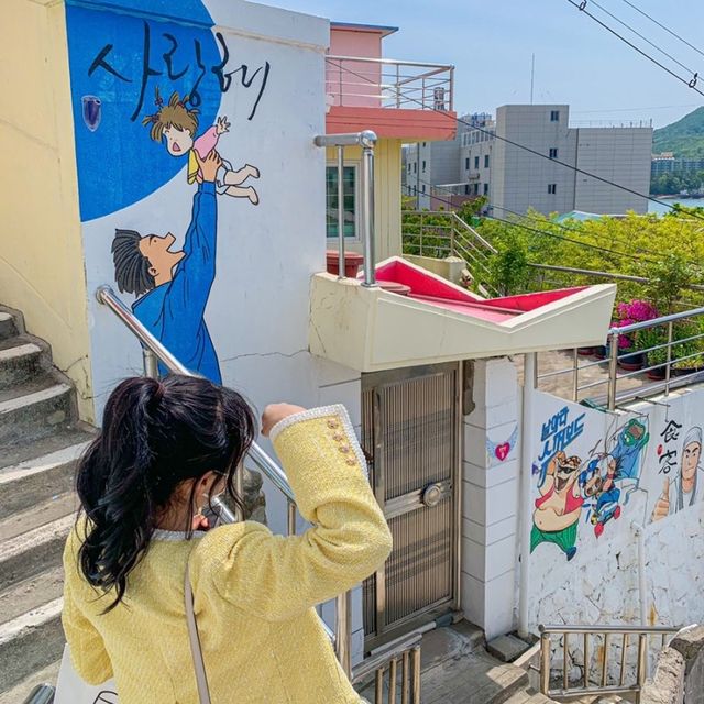 인생샷 건지기 좋은 알록달록한 여수 벽화마을 