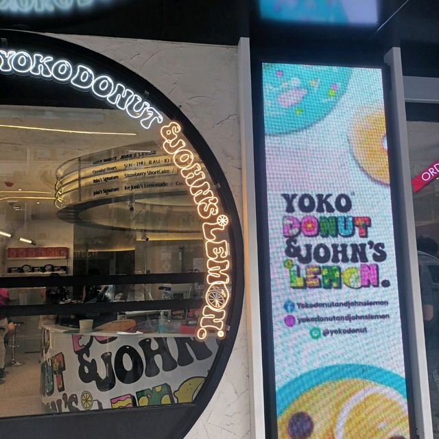 Yoko Donut and John's Lemon 🥯