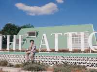 The Attic l ดิ แอตติค   คาเฟ่ห้องใต้หลังคา 