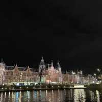 Exploring Windmills and Canals: My Fun-Filled Trip to Amsterdam