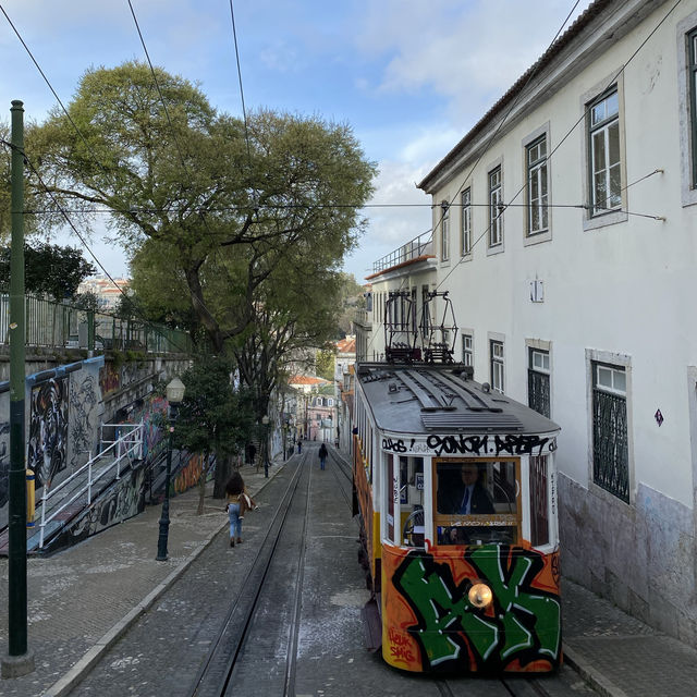 榮耀電車 Glória Funicular 🚡