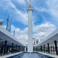쿠알라룸푸르의 최고명소, 국립 모스크(Masjid Negara)