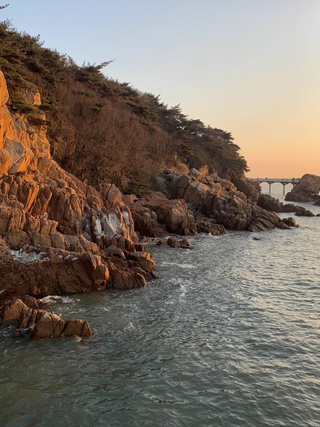 바다 위를 걸으며 일몰을 볼 수 있는 곳, 인천 ‘무의도’