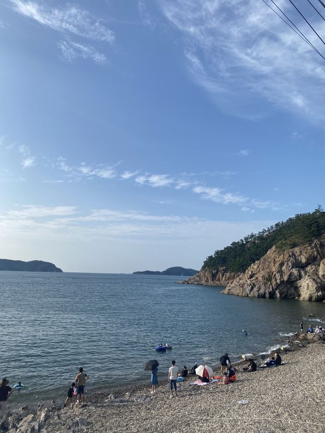 반짝반짝 빛나는 군산 선유도 몽돌해수욕장✨💛