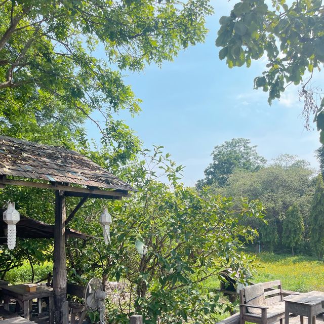 ชี้เป้าถ่ายรูป ฮีลใจ ถ้าไปลพบุรีห้ามพลาด