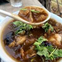 คาเฟ่ ร้านอาหาร ที่พัก ครบจบในที่เดียว