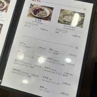 ソウルのクァンジャン市場でユッケはいかが？