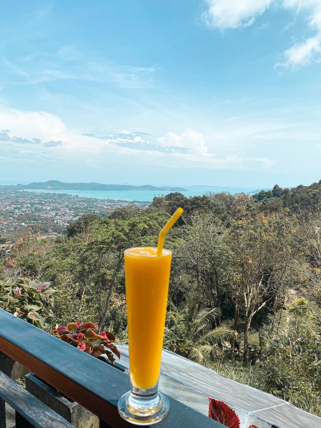 Mango Sticky Rice with a view in Phuket 🇹🇭✨