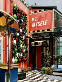 MeStyle garage - a hotel with a great roof