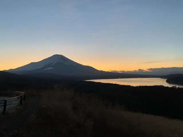 山梨県にあるパラノマ台