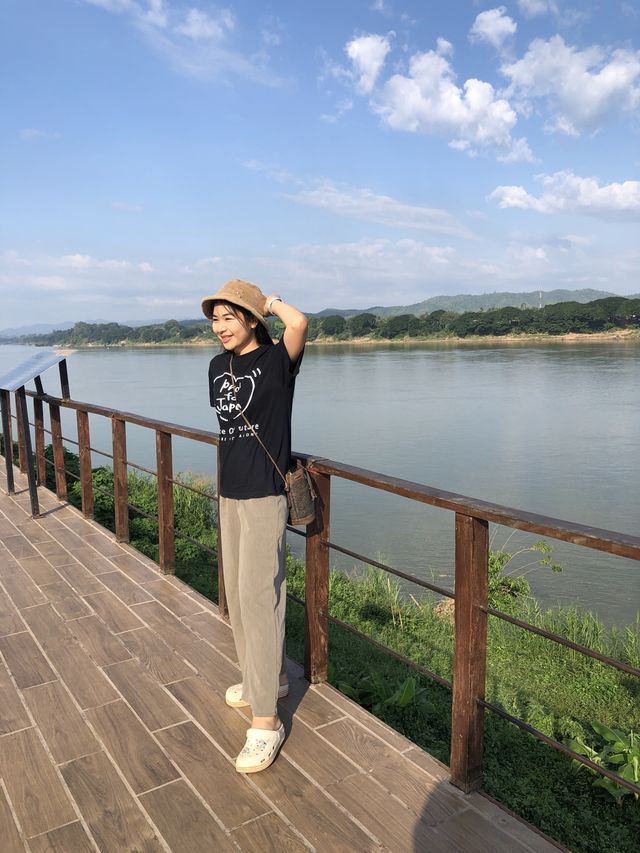ปั่นจักรยานชิวๆชมวิวแม่น้ำโขง@เชียงคาน