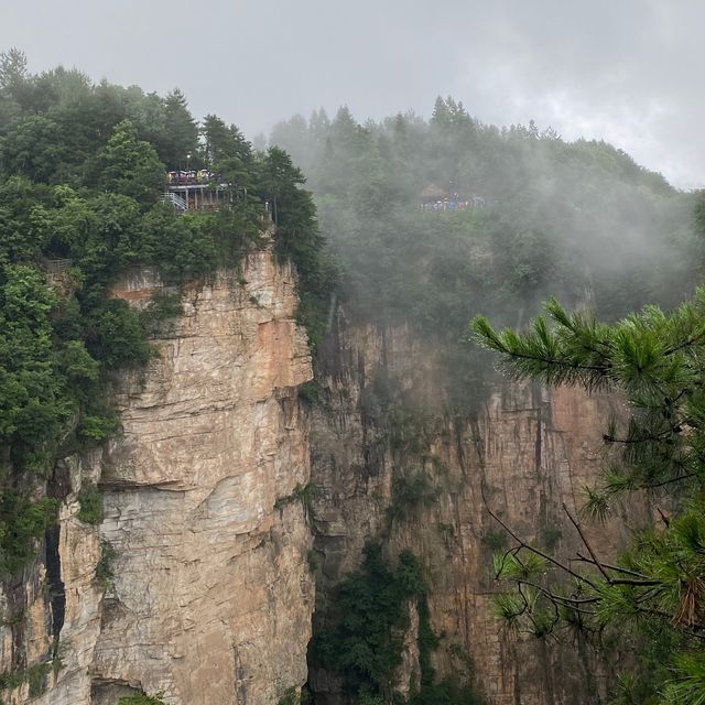 Gorgeous Avatar mountains (after rain)