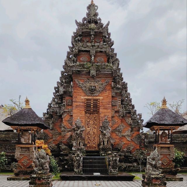 Batuan Temple, Bali