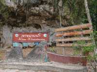 ล่องเรือหัวโทง เที่ยวเขาขนาบน้ำ ชมถ้ำโบราณ 