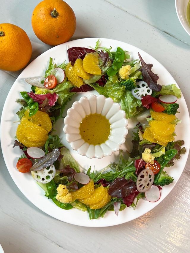 【福岡グルメ】直営の糸島の農園から届いた野菜をヘルシーに食べ放題できるレストラン