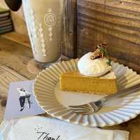 センス良い空間とスイーツが楽しめるお洒落カフェ