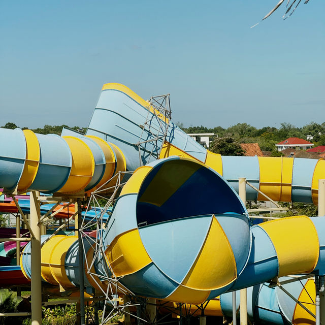 Dive into Arabian magic at water wonderland