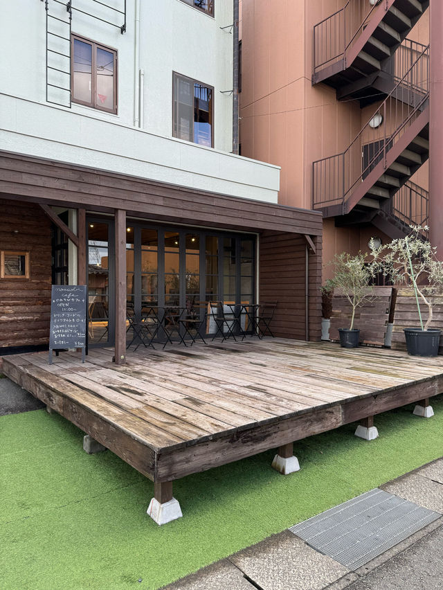 【熊本カフェ】駅から徒歩約3分の落ち着く山小屋風カフェ☕️