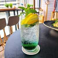 樓上遇上文青cafe
