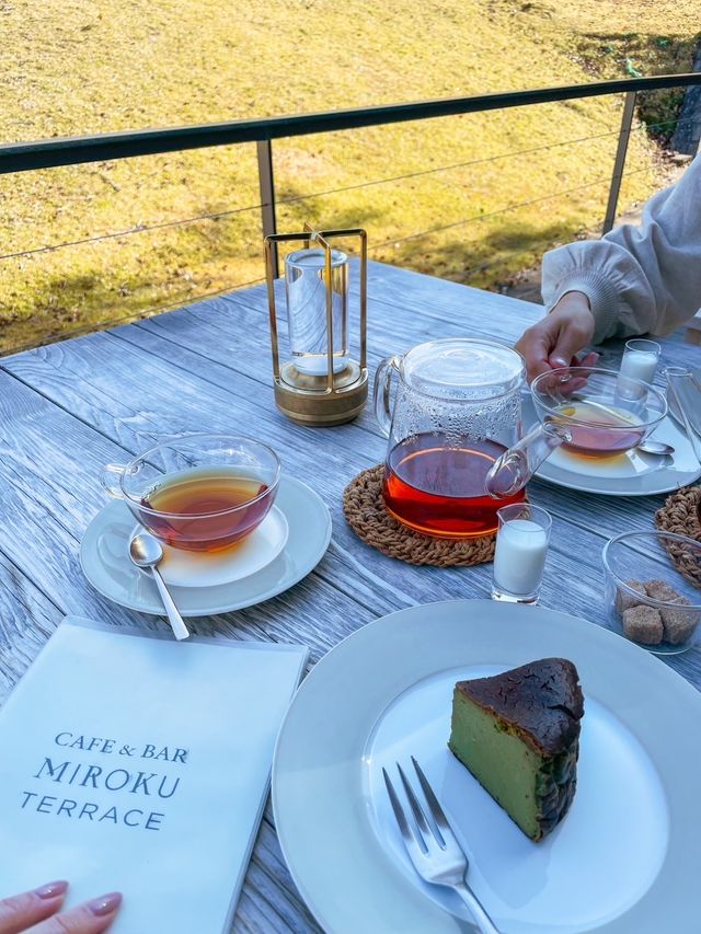 【奈良】 ホテル内にある絶景テラスカフェ