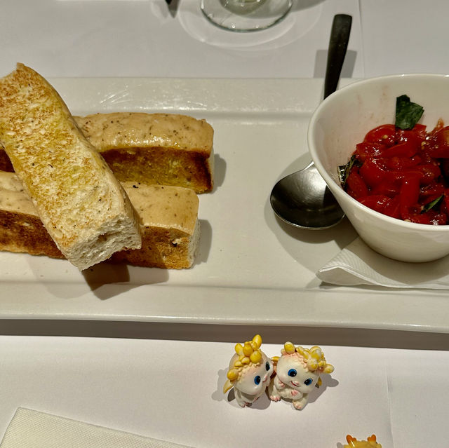 怡亨酒店B1意大利餐廳（Bellini Caffe)生日聚餐