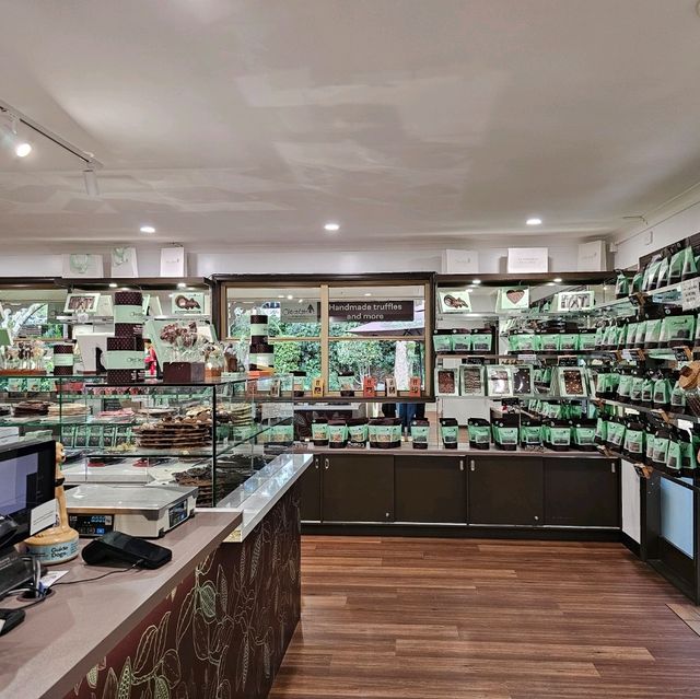 คนรักช็อคโกแลตต้องมา Chocolate Country Montville
